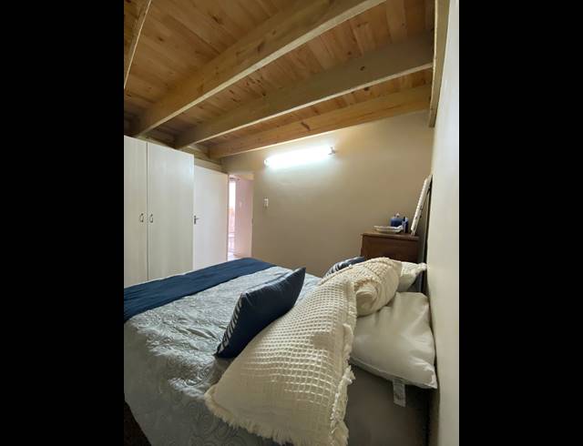 2 BEDROOM TOWNHOUSE FOR SALE IN LAGUNA SANDS